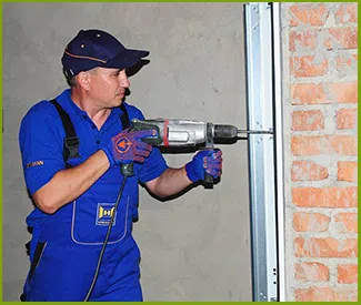 Interstate Garage Door Repair Service Milwaukee, WI 262-342-1443 - cont-07